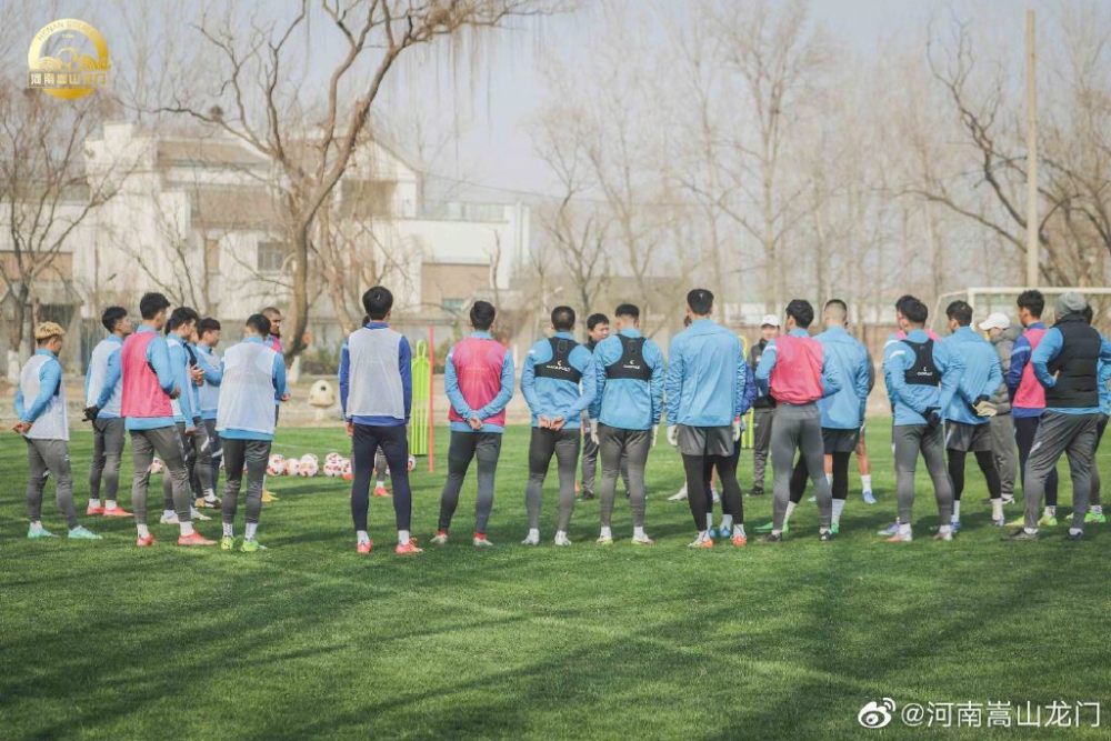 竟然是李晓芬。